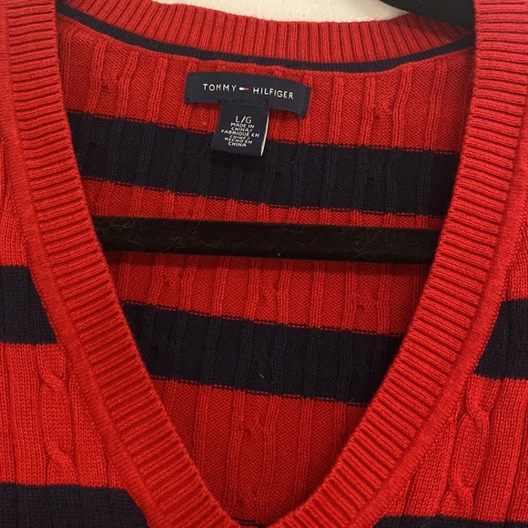 Tommy Hilfiger Sweater - Picture 2 of 5